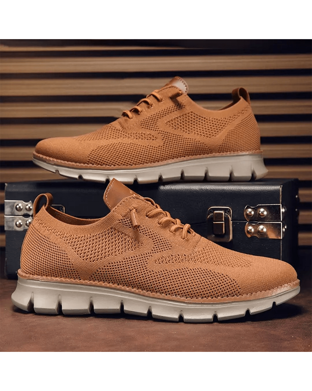 Jason | Everyday Lace-Up Sneakers