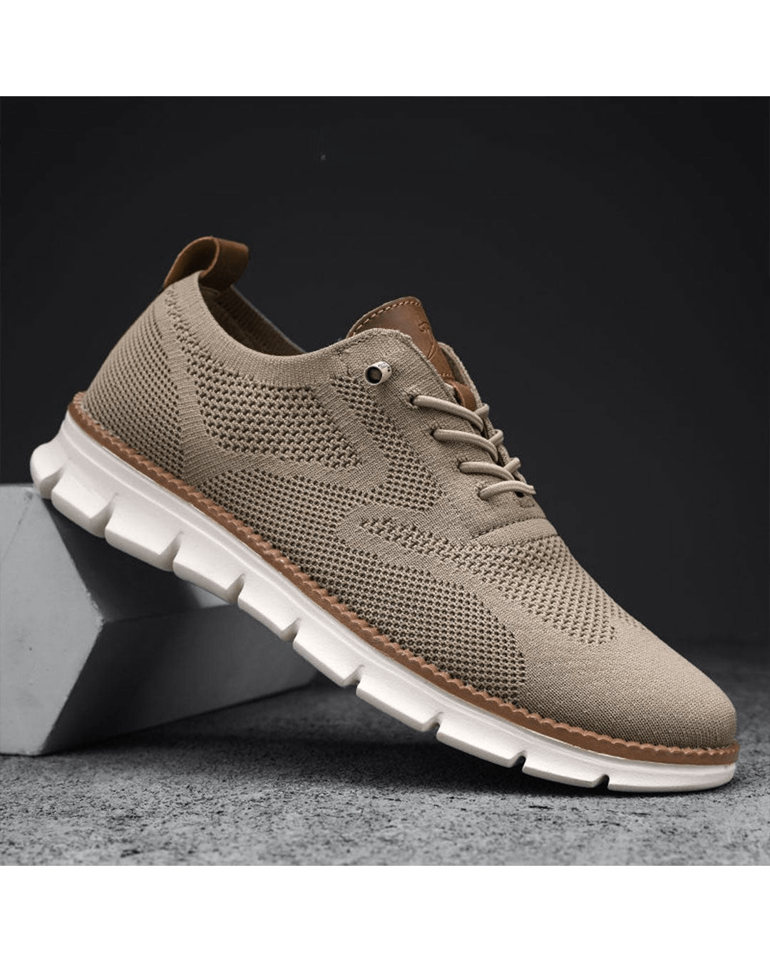 Jason | Everyday Lace-Up Sneakers