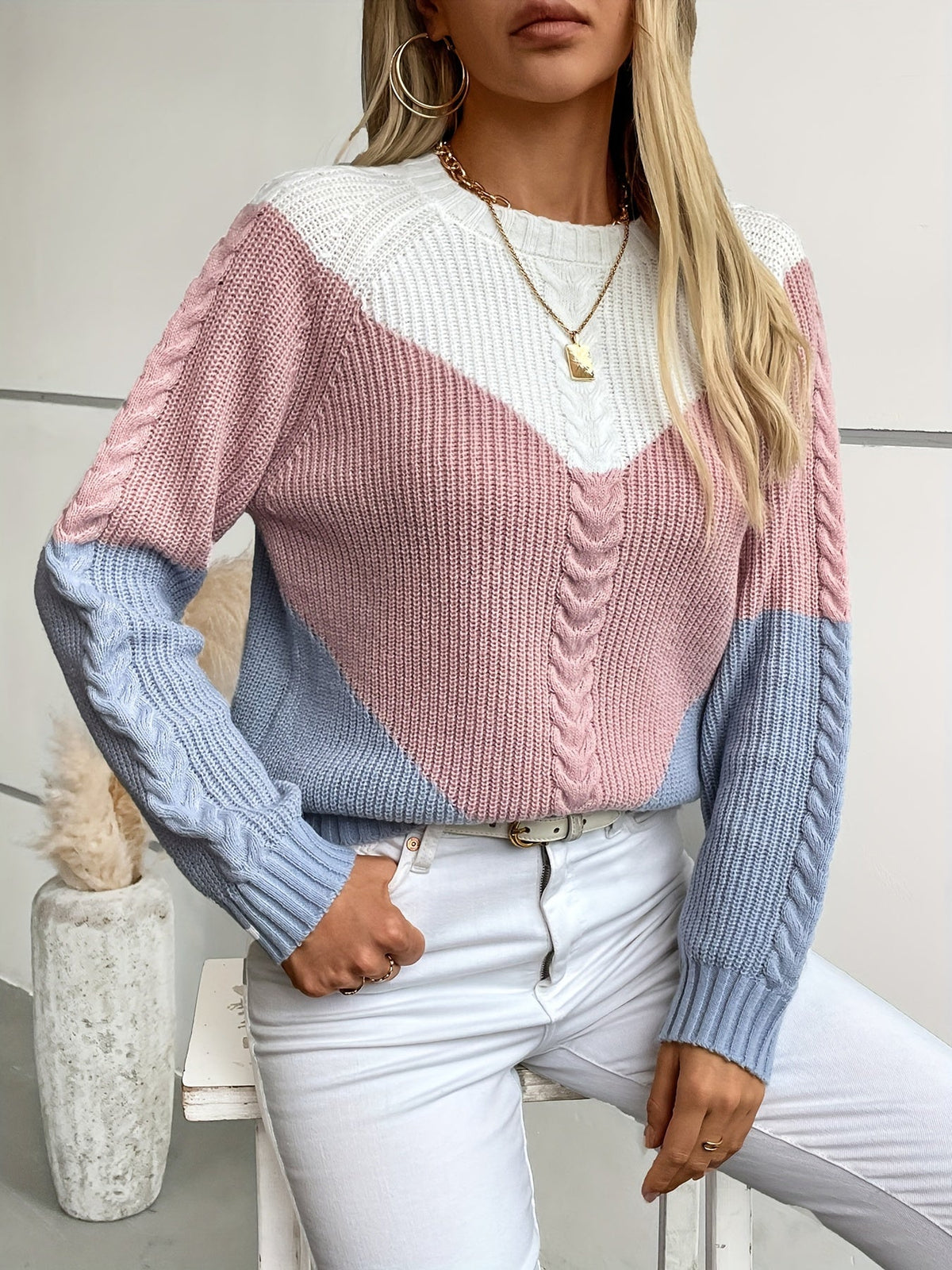 Women's Colour-Block Knit Jumper
