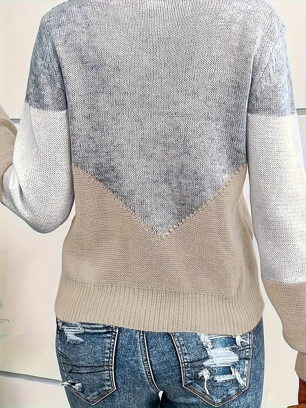 Women's Colour-Block V-Neck Jumper
