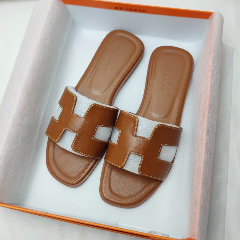 Aurelia | H-Strap Low-Heel Sandals