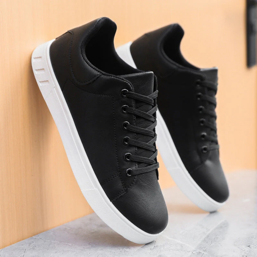 Men's Low-Top Sneakers - Lace-Up Contrast-Sole Shoes