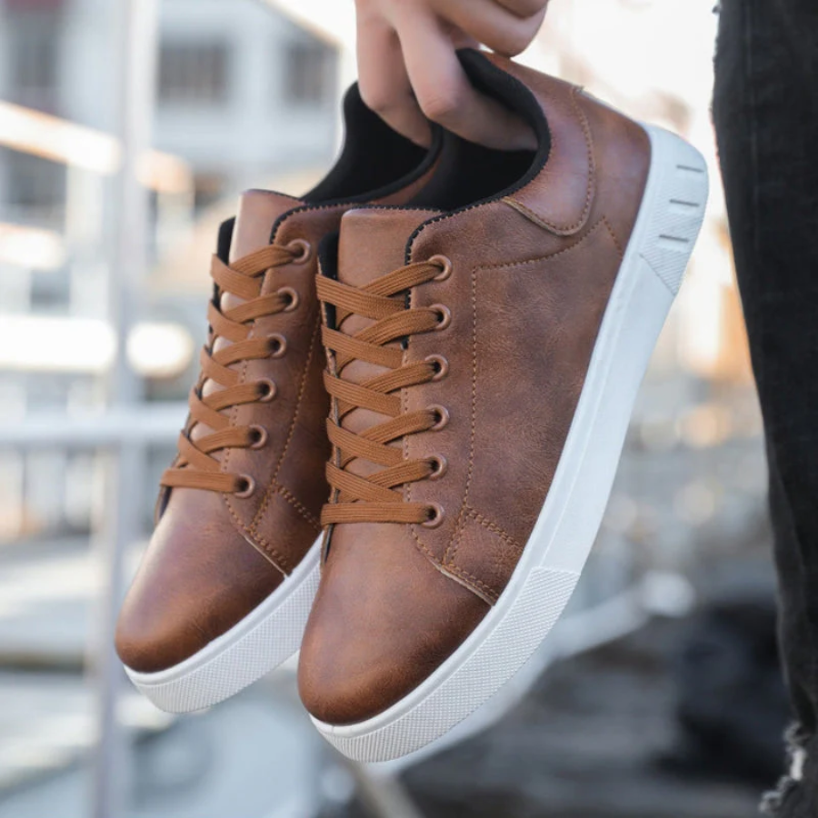 Men's Low-Top Sneakers - Lace-Up Contrast-Sole Shoes
