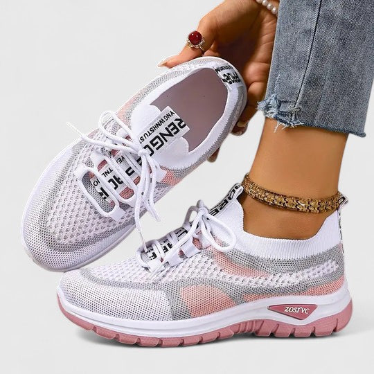 Women's Lace-Up Trainers - Colour-Panel Everyday Shoes