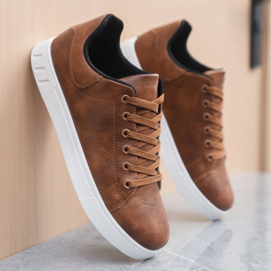 Men's Low-Top Sneakers - Lace-Up Contrast-Sole Shoes
