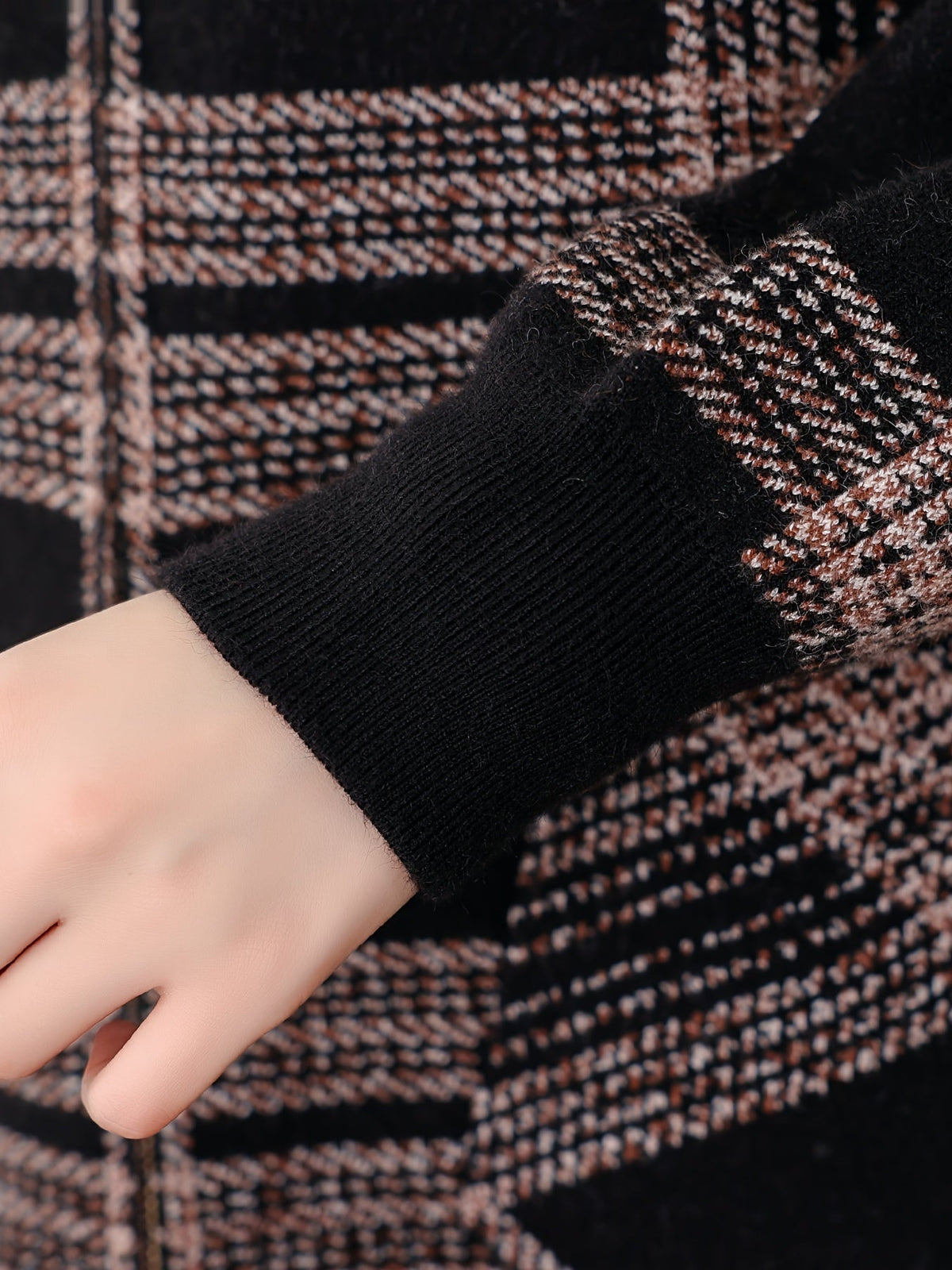 Women's Checked Hooded Jacket - Zip-Up Outerwear