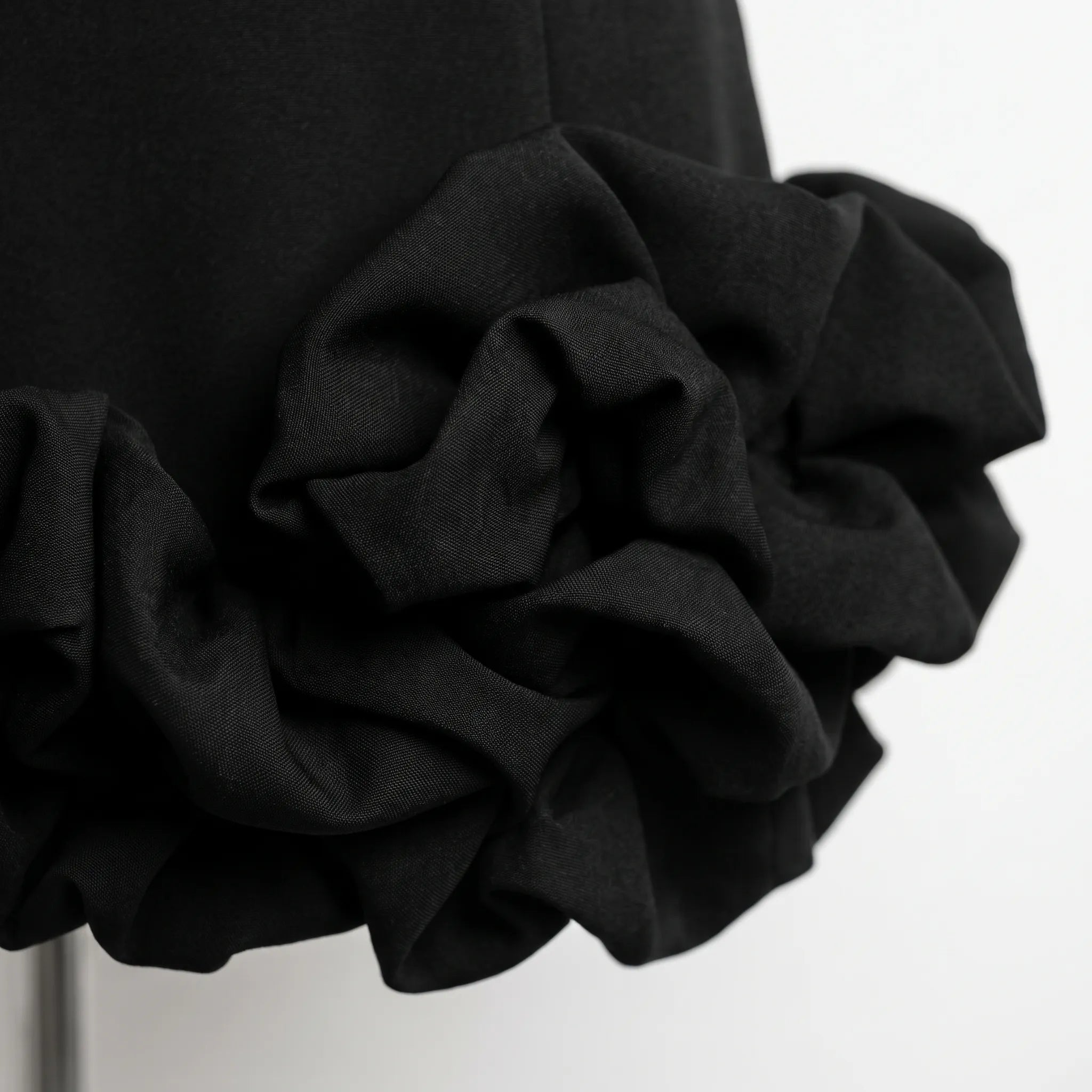 Avelia - Sleeveless Ruffle Summer Mini Dress