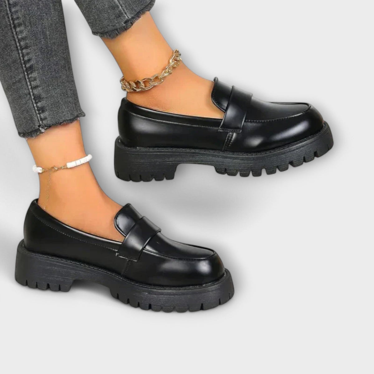 Women's Loafers - Slip-On Low-Heel Shoes