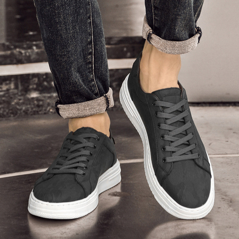 Men's Low-Top Lace-Up Trainers- Panelled Upper