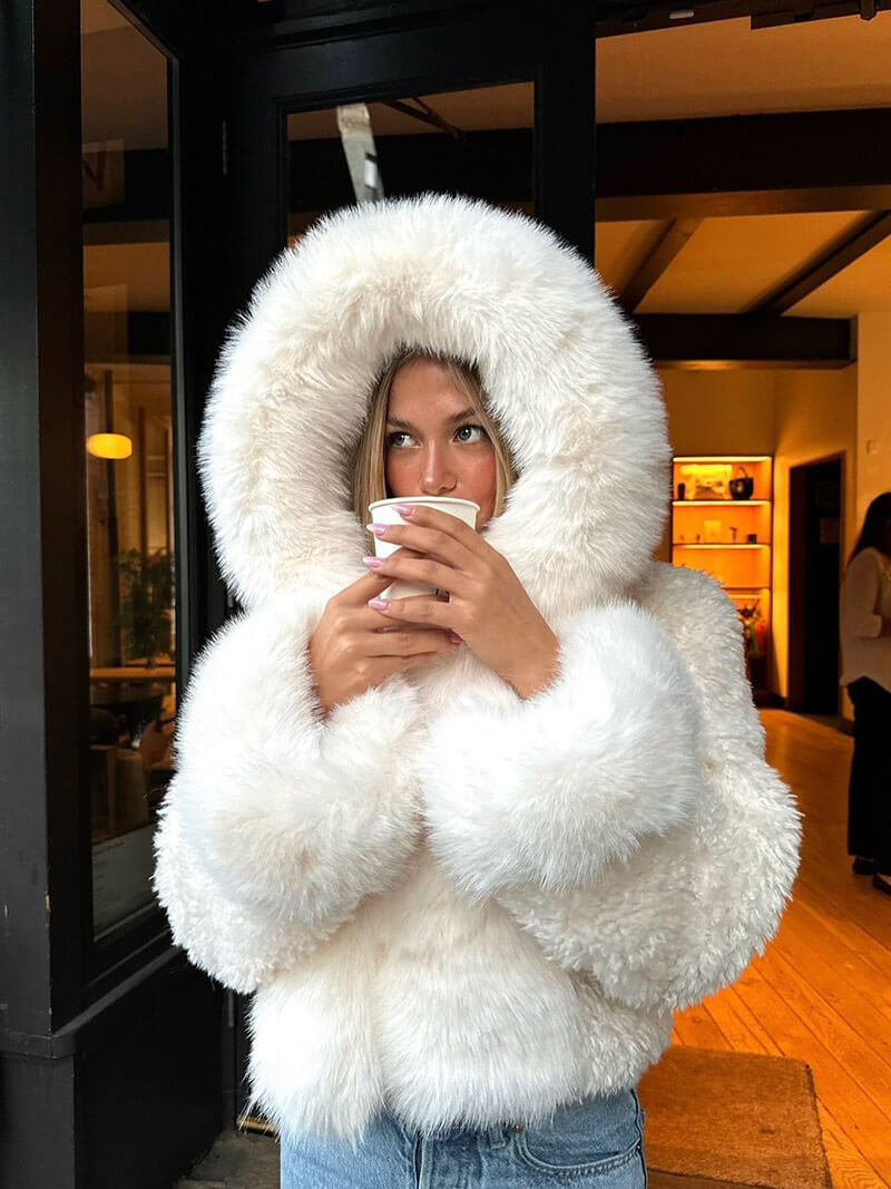 Women's Hooded Jacket- Oversized Pile-Textured Shape