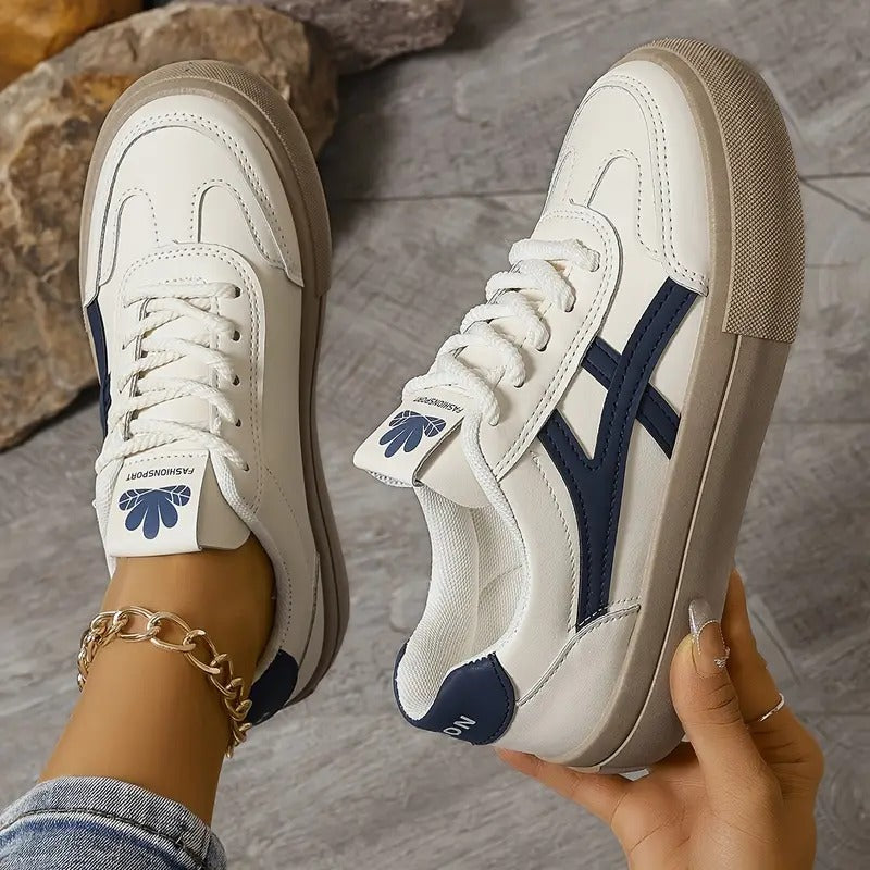 Women's Retro Sneakers - Lace-Up Everyday Shoes
