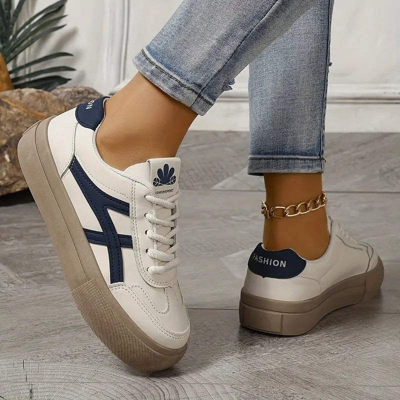 Women's Retro Sneakers - Lace-Up Everyday Shoes
