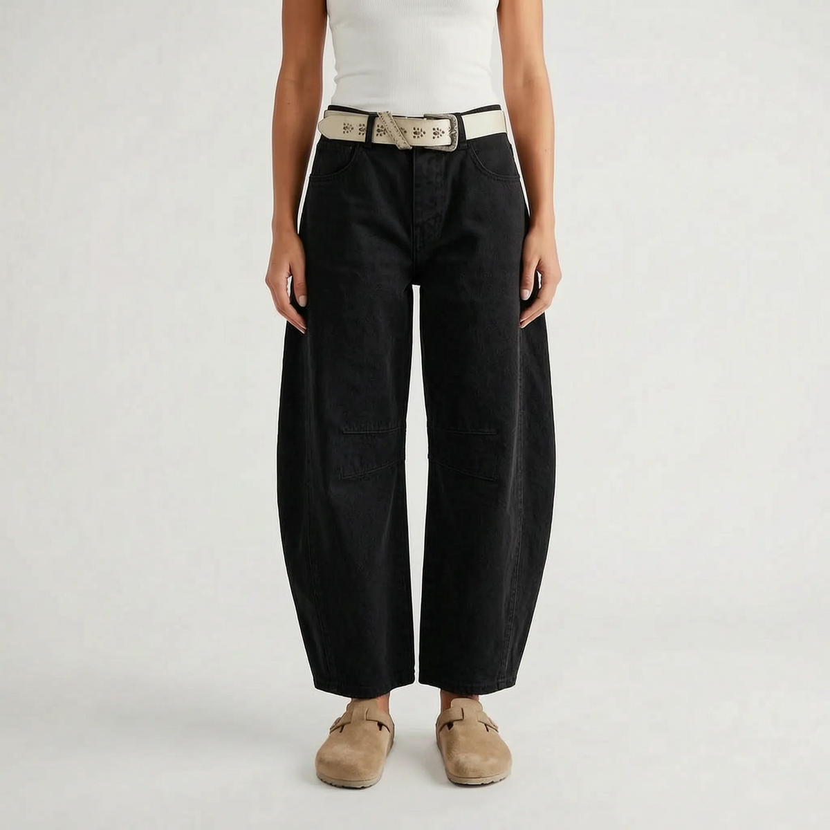 Women's Barrel Jeans- Curved Wide-Leg Shape