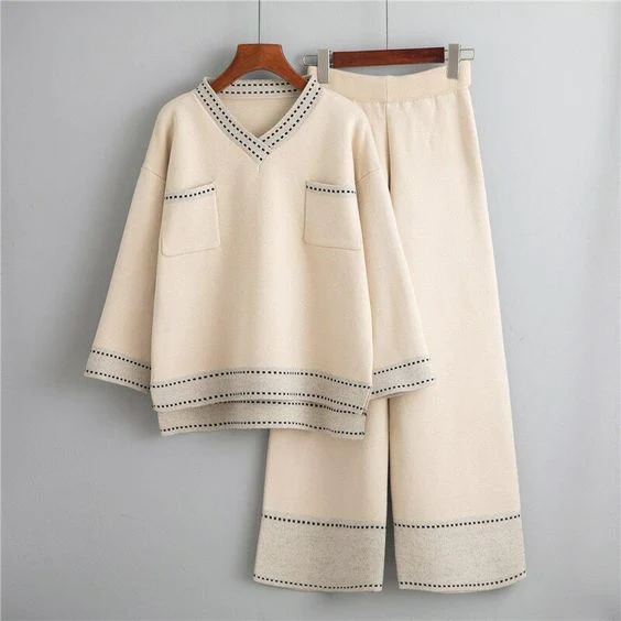 Women's V-Neck Loungewear Set- Contrast Stitching